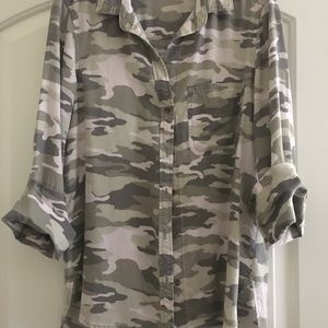 Bella Dahl button up camo shirt
